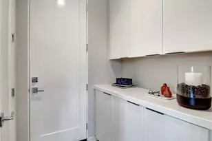 706 Obsidian Loop E, Palm Springs, CA 92264 - Photo 17