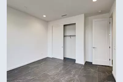 704 Obsidian Loop E, Palm Springs, CA 92264 - Photo 7
