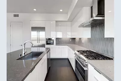 704 Obsidian Loop E, Palm Springs, CA 92264 - Photo 25