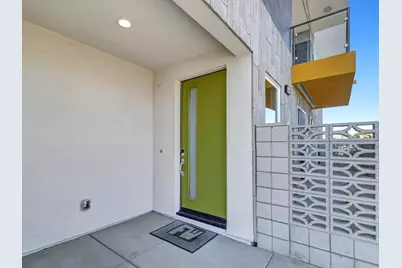 704 Obsidian Loop E, Palm Springs, CA 92264 - Photo 3