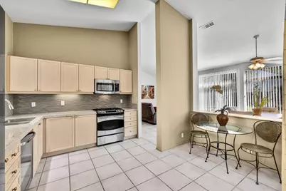 36719 Avenida Del Sol, Cathedral City, CA 92234 - Photo 11
