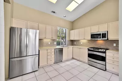 36719 Avenida Del Sol, Cathedral City, CA 92234 - Photo 9