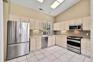 36719 Avenida Del Sol, Cathedral City, CA 92234 - Photo 9