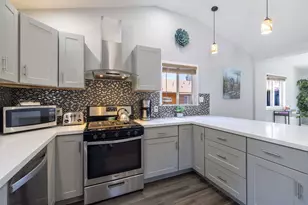 643 Villa Grove Ave, Big Bear City, CA 92314 - Photo 7
