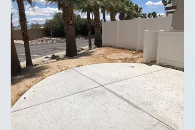 74711 Dillon Rd Spc 24, Desert Hot Springs, CA 92241 - Photo 5