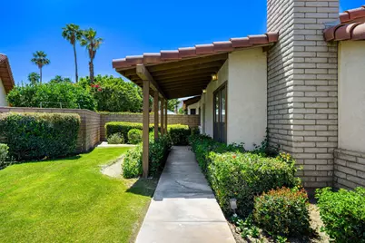 40464 Periwinkle Court, Palm Desert, CA 92260 - Photo 7