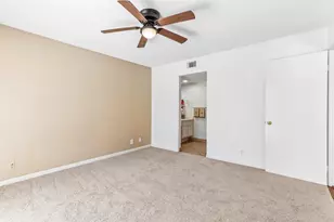 48938 Eisenhower Dr, Indio, CA 92201 - Photo 17