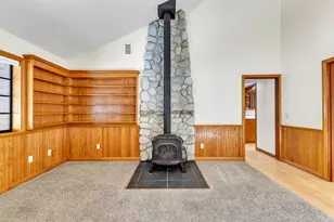 54240 Strawberry Valley Dr, Idyllwild, CA 92549 - Photo 11