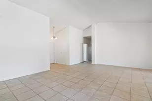 27250 Darlene Dr, Moreno Valley, CA 92555 - Photo 9