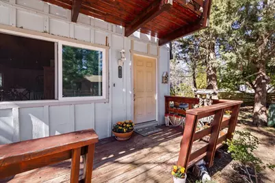 566 Santa Barbara Avenue, Sugarloaf, CA 92386 - Photo 9