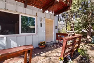 566 Santa Barbara Ave, Sugarloaf, CA 92386 - Photo 9