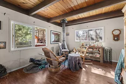 566 Santa Barbara Avenue, Sugarloaf, CA 92386 - Photo 11
