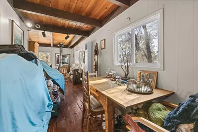 566 Santa Barbara Avenue, Sugarloaf, CA 92386 - Photo 19