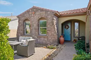 40266 Calle Loma Entrada, Indio, CA 92203 - Photo 3