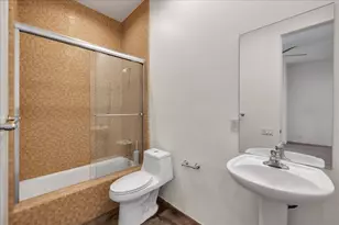 39061 Bel Air Dr, Cathedral City, CA 92234 - Photo 37