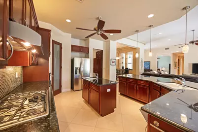 107 Rancho Vista Lane, Rancho Mirage, CA 92270 - Photo 13