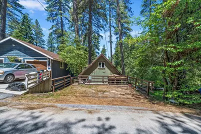 22928 Laurel Lane, Crestline, CA 92325 - Photo 3