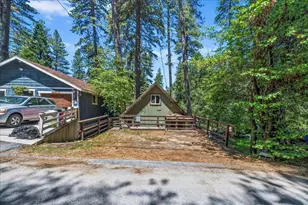 22928 Laurel Ln, Crestline, CA 92325 - Photo 3