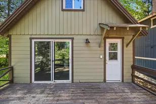 22928 Laurel Ln, Crestline, CA 92325 - Photo 31