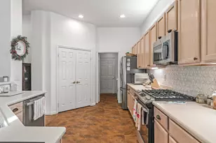 44129 Royal Troon Dr, Indio, CA 92201 - Photo 21