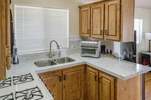 70200 Dillon Road, Desert Hot Springs, CA 92241 - Photo 9