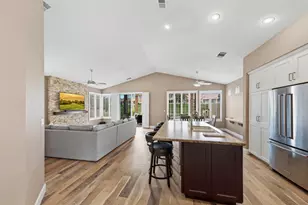 42677 Turqueries Ave, Palm Desert, CA 92211 - Photo 9