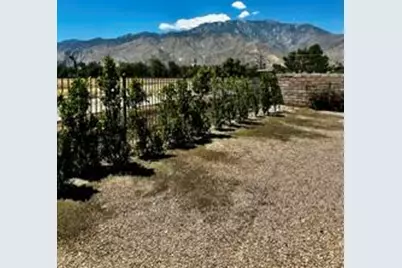 2651 Desert Breeze Way, Palm Springs, CA 92262 - Photo 41