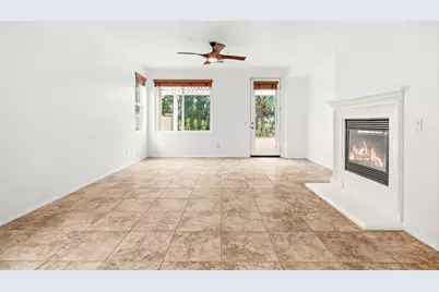 2651 Desert Breeze Way, Palm Springs, CA 92262 - Photo 23