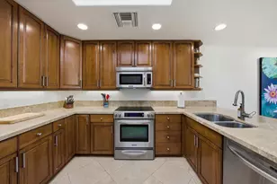 27 Cornell Dr, Rancho Mirage, CA 92270 - Photo 11
