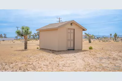 1823 Hilton Avenue, Yucca Valley, CA 92284 - Photo 29