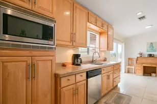 1823 Hilton Ave, Yucca Valley, CA 92284 - Photo 9