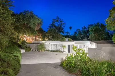 1030 San Rafael Lane, Pasadena, CA 91105 - Photo 7