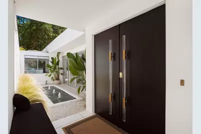 1030 San Rafael Lane, Pasadena, CA 91105 - Photo 9