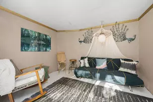 1030 San Rafael Ln, Pasadena, CA 91105 - Photo 49
