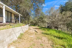 18565 Keyes Dr, Banning, CA 92220 - Photo 9
