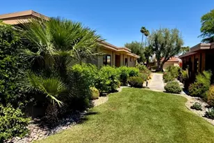 22 Palma Dr, Rancho Mirage, CA 92270 - Photo 17
