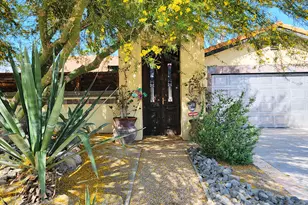 27205 Hombria Dr, Cathedral City, CA 92234 - Photo 7
