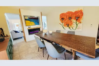 27205 Hombria Drive, Cathedral City, CA 92234 - Photo 19
