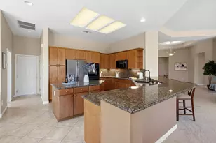 36666 Tallowood Dr, Palm Desert, CA 92211 - Photo 19