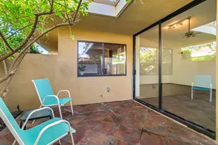 2501 N Indian Canyon Dr, Palm Springs, CA 92262 - Photo 17