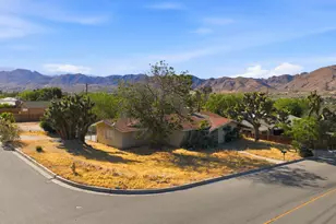 7798 Acoma Trail, Yucca Valley, CA 92284 - Photo 33
