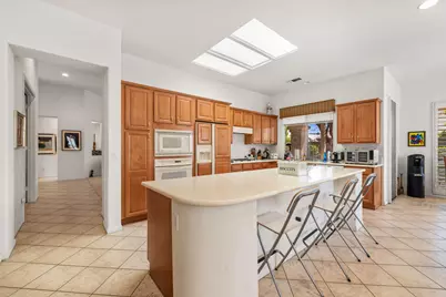 36426 Tallowood Drive, Palm Desert, CA 92211 - Photo 13