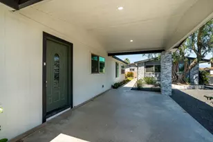 74654 Stage Line Dr, Thousand Palms, CA 92276 - Photo 5