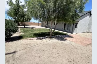 2329 Shore Hawk Avenue, Thermal, CA 92274 - Photo 17