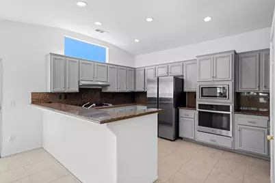 43635 Galaxy Drive, La Quinta, CA 92253 - Photo 15
