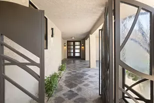 8 Rutgers Ct, Rancho Mirage, CA 92270 - Photo 9