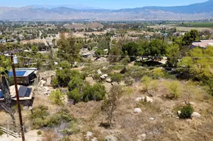 2 Vista Del Valle, Hemet, CA 92544 - Photo 1