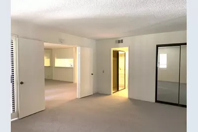 353 E Via Escuela #213, Palm Springs, CA 92262 - Photo 11