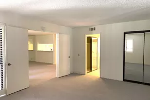 353 E Via Escuela, Palm Springs, CA 92262 - Photo 11