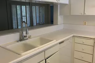 353 E Via Escuela, Palm Springs, CA 92262 - Photo 7